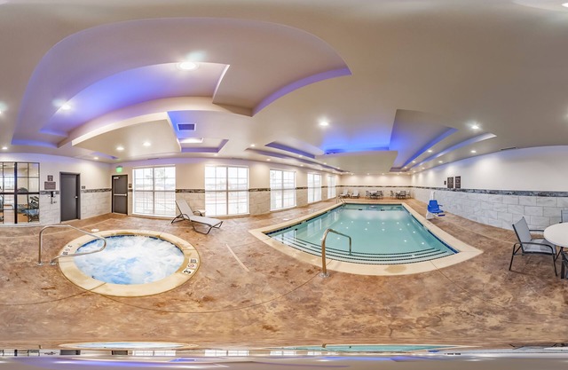 Comfort Inn & Suites Oklahoma City South I-35
