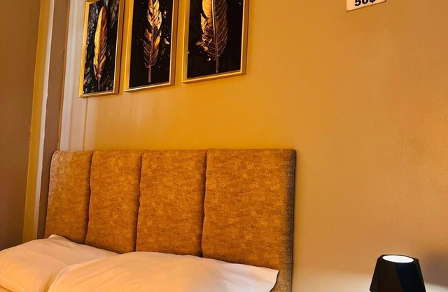 Comfort stay hotel