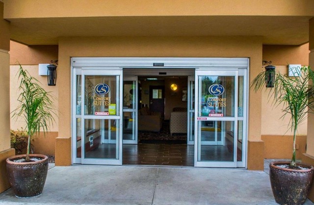 Comfort Suites Portland Southwest