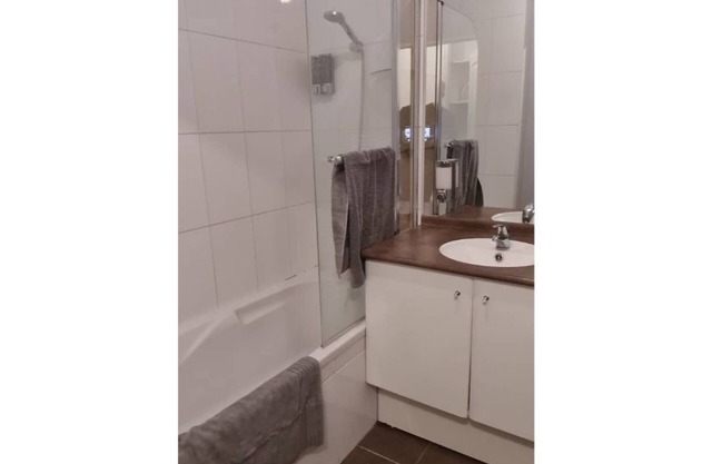 Comfortable 45m2 apartment, between town and country
