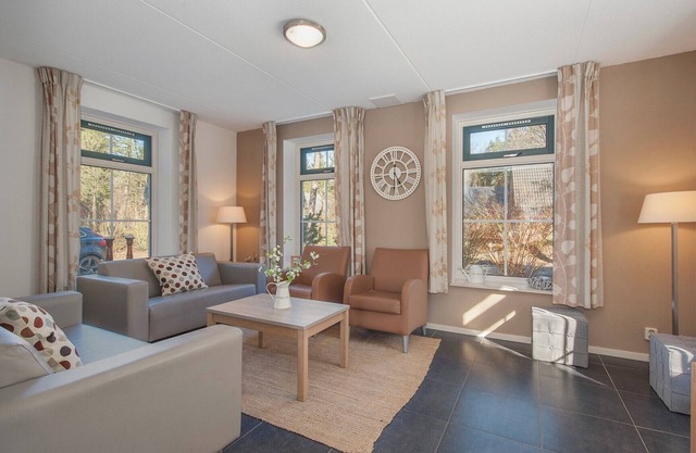 Comfortable 8-person bungalow