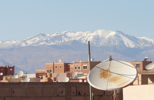 Comfortable apartment near the Taourirt Kasbah in Ouarzazate door of the desert