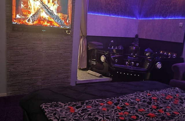 Comfortable apartment with whirlpool bath 5 minutes from downtown and parking
