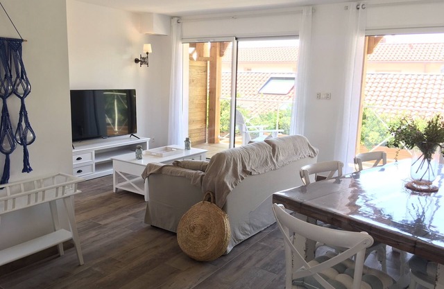 Comfortable house close to the ocean