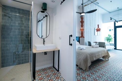 Comfortable Studio in Valencia left