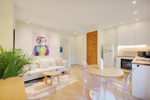 Comfy Suite