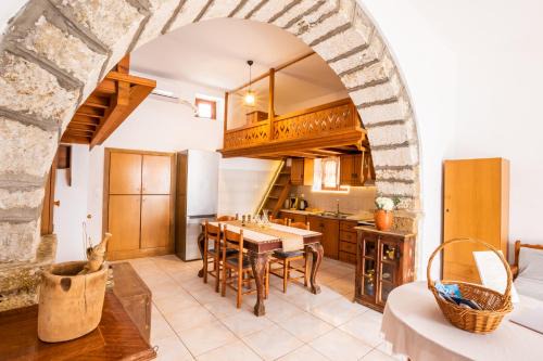 Constantino Traditional Retreat - 19th century residence