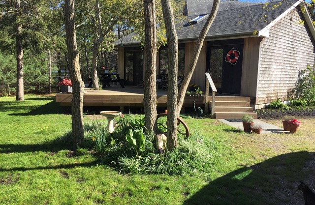 Contemporary 1 Bedroom Home in Wooded Setting. Close to Ocean and Bay Beaches.