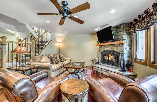 Convenient East Vail 2 Bedroom Condo by Gorecreek Rentals