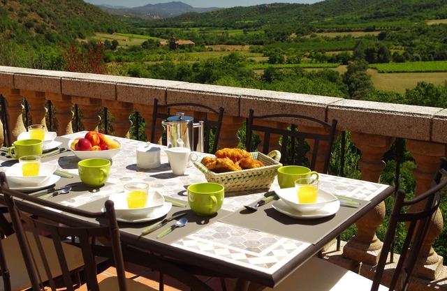 Converted Barn In Pyrenean Foothills with Private Pool and Spectacular Views