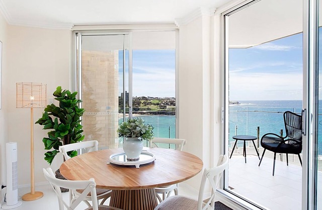 Coogee Lookout is Modern home with amazing ocean views and just across the road from beach!