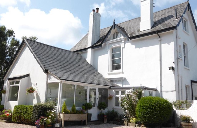 Cookshayes Country Guest House