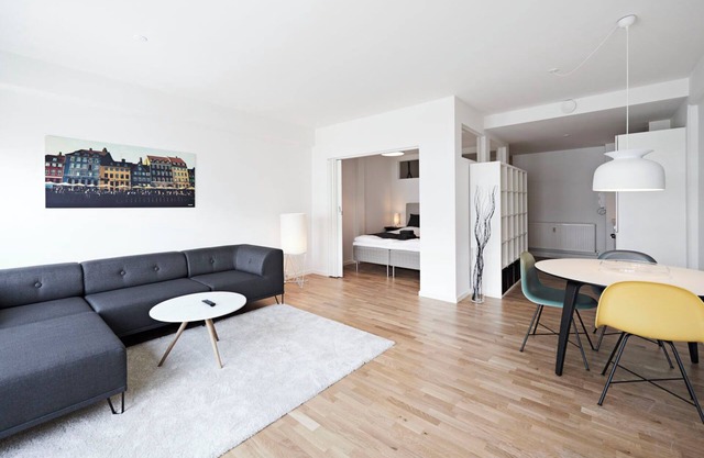 Cool 1-BR apartment with a private terrace - 28
