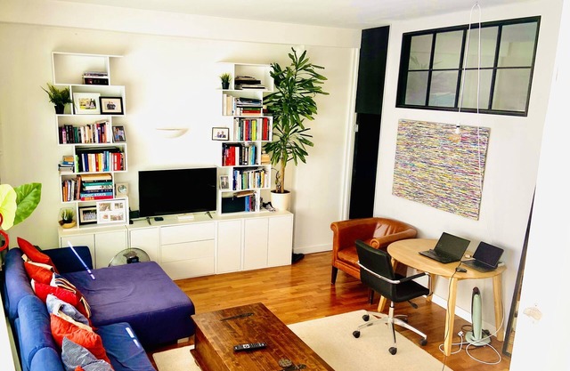 Cool Shoreditch apartment for up to 6 people 2 mins from famous Brick Lane