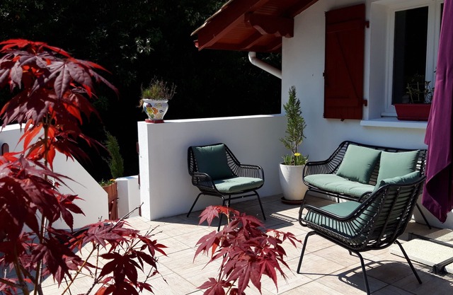 Coquettish cottage T3-96 m2 quiet, swimming pool 8x4 heated in season, terrace 30 m2, Clim
