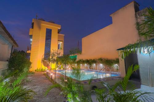 Corbett Hideaway Dada's, 500 Mtrs from Shri Hanuman Dham, Chhoi