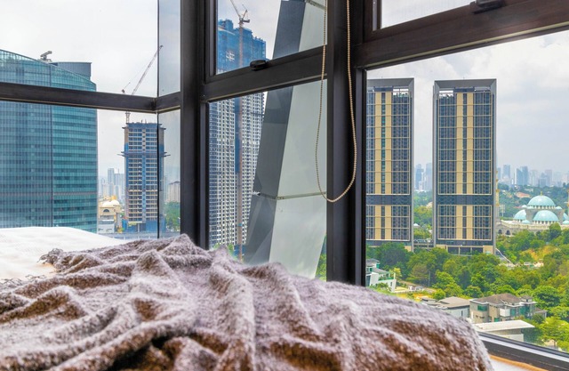 Corner Unit in Arte Mont Kiara - Modern & Spacious