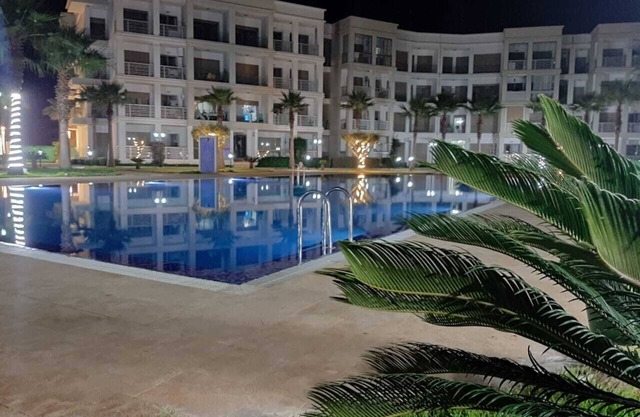 Costa Beach: Modern Family Apartment With Pools