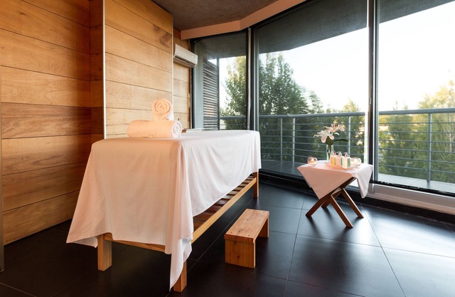 Costa Colonia - Riverside Boutique Hotel