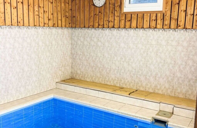Cosy apartment for 4 people with pool, WIFI, TV, balcony and panoramic view