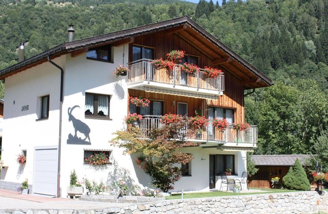 Cosy apartment for 2 guests with WIFI, TV and balcony