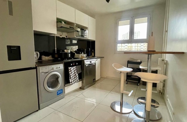 Cosy, comfortable room close to Charles de Gaulle airport ✨