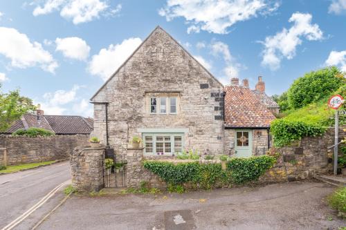 Cosy cottage on outskirts of Bath