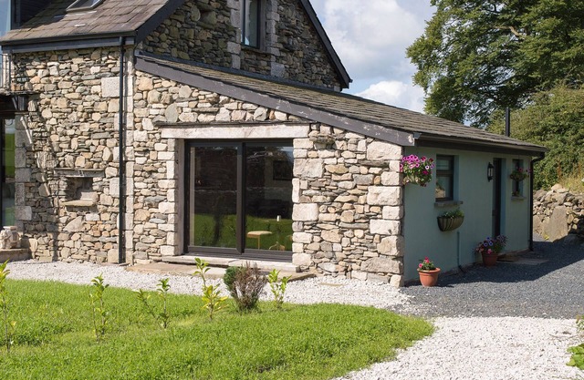Cosy Cottage with a lovely country feel on the edge of the Lake District