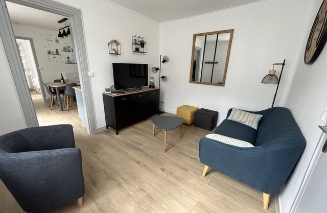 Cosy family home with garden - pets welcome!
