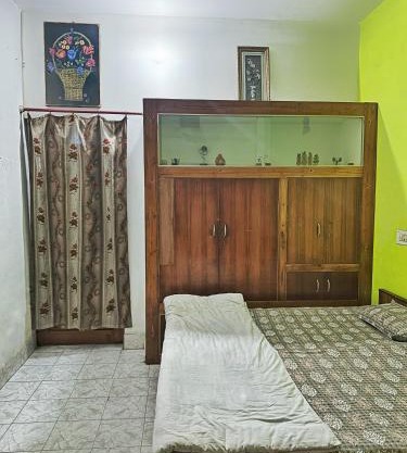 Cosy Homestay 600m from Kumbh No Vehicle Zone