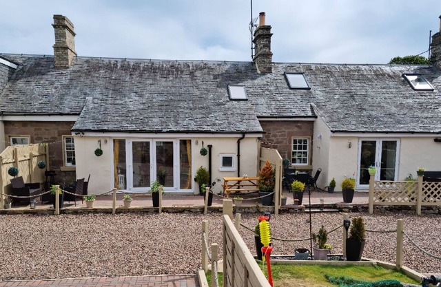 Cosy Pet Friendly 2 bed Cottage ,norham ,berwick Upon Tweed,northumberland