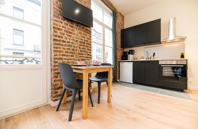 Cosy red-brick studio (close to Grand-Place & Bourse)