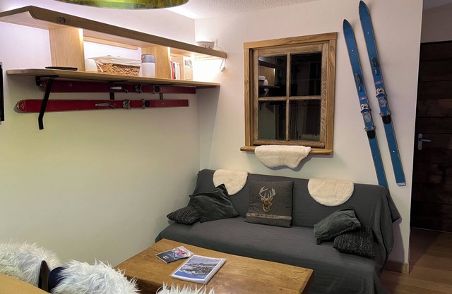 Cosy, well-equipped accommodation. Cosy chalet-style apartment with all comforts