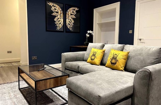 Cotham House by Prescott Apartments