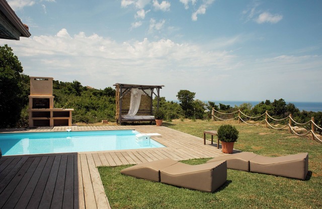 Coti Chiavari: House/Villa - Coti-Chiavari