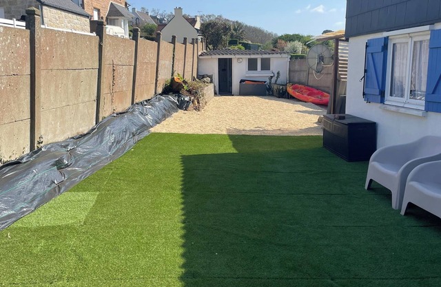 Cottage 2 minutes from the beach and fishing With separate sanitary facilities