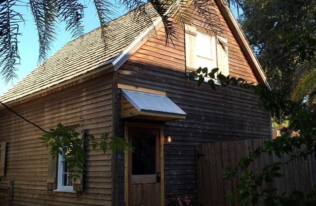 Cottage At 76 Spanish St - Centrally Located In Historic St Augustine