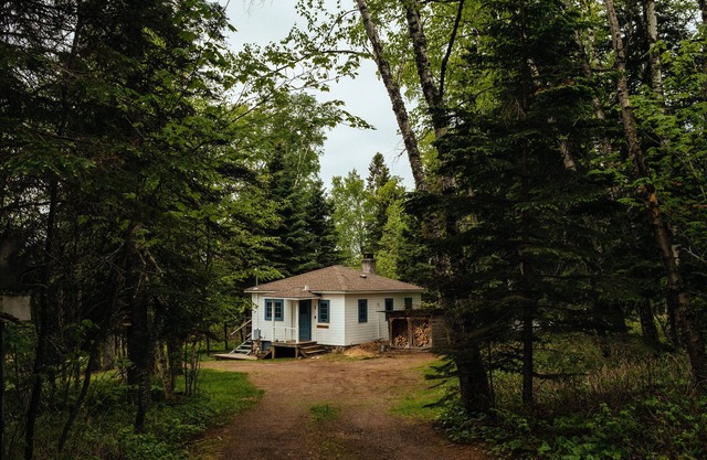 Cottage Charm in the North Woods of Lutsen!