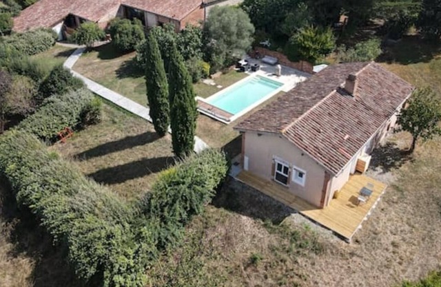Cottage "Gte Du Faon" with Shared Pool, Private Terraces & Wi-Fi