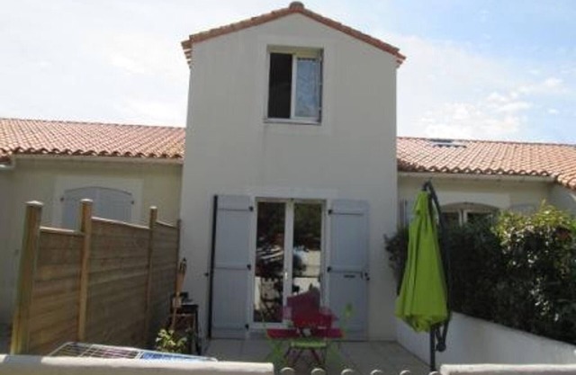 Cottage in Barbâtre near beach, pets allowed, 2-4 ppl.