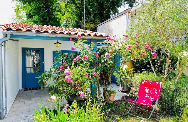 Cottage in Fouras near beach, 2-3 people