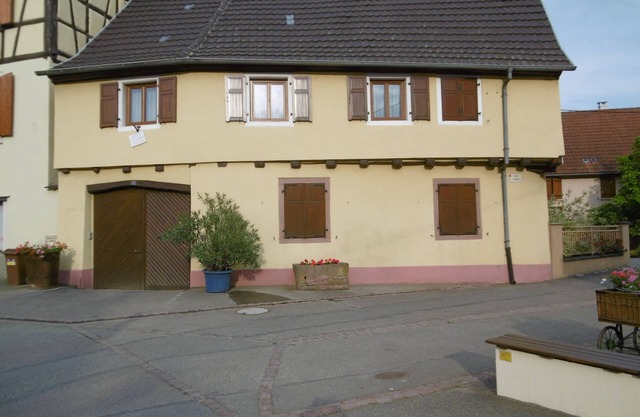 Cottage in the heart of the vineyard