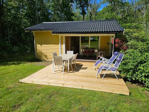 Cottage , Private Sauna for 8 people and big garden