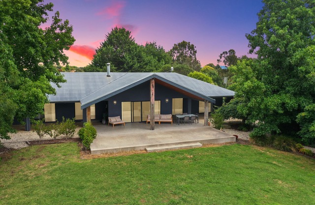 Cottonwoods- Winter & Summer Property