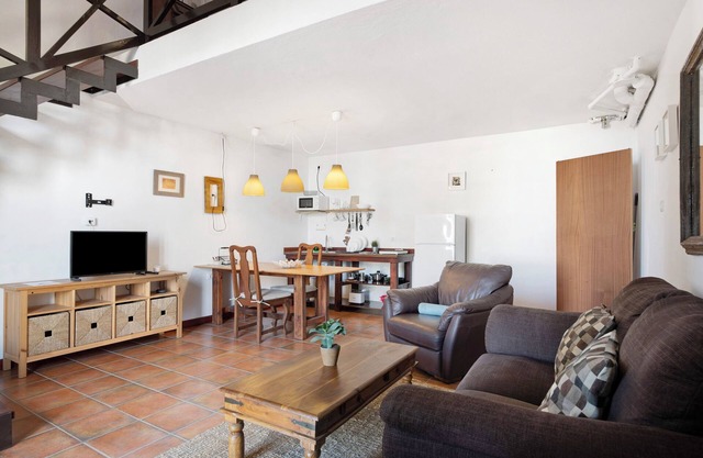 Country House 'Finca Emblemática - Nº2 Chibusque' with Mountain Views, Pool and Wi-Fi