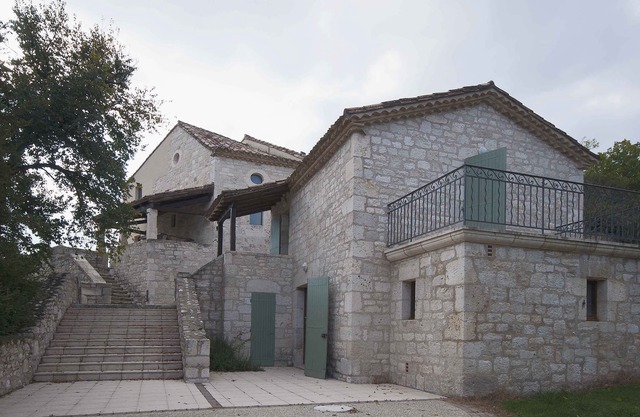 Country house with independent sheepfold for 8 people