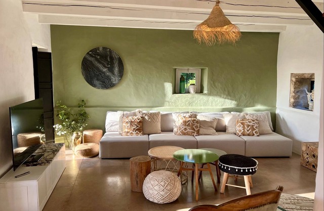 Country side/beach property