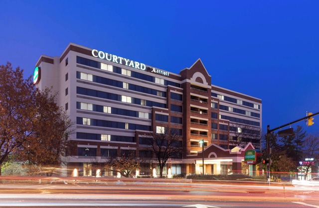 Courtyard by Marriott Alexandria Old Town/Southwest