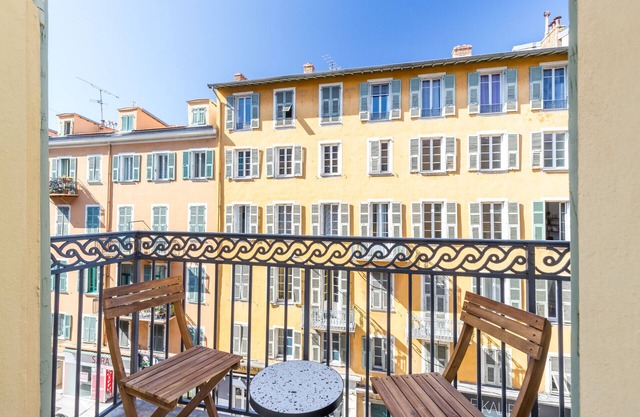 Cozy 1 Bdr Place Garibaldi & Place du Pin