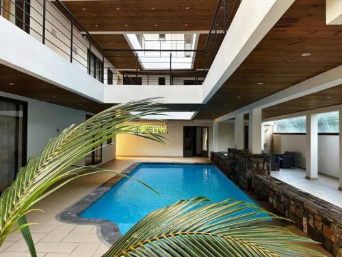 Cozy 1-Bedroom Apt 10mins Walk to Beach - GBHC6